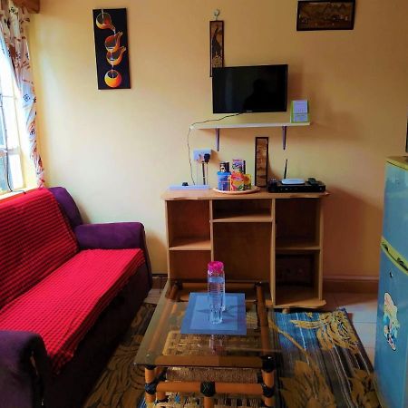 Mdawida Homestay Nairobi Buitenkant foto