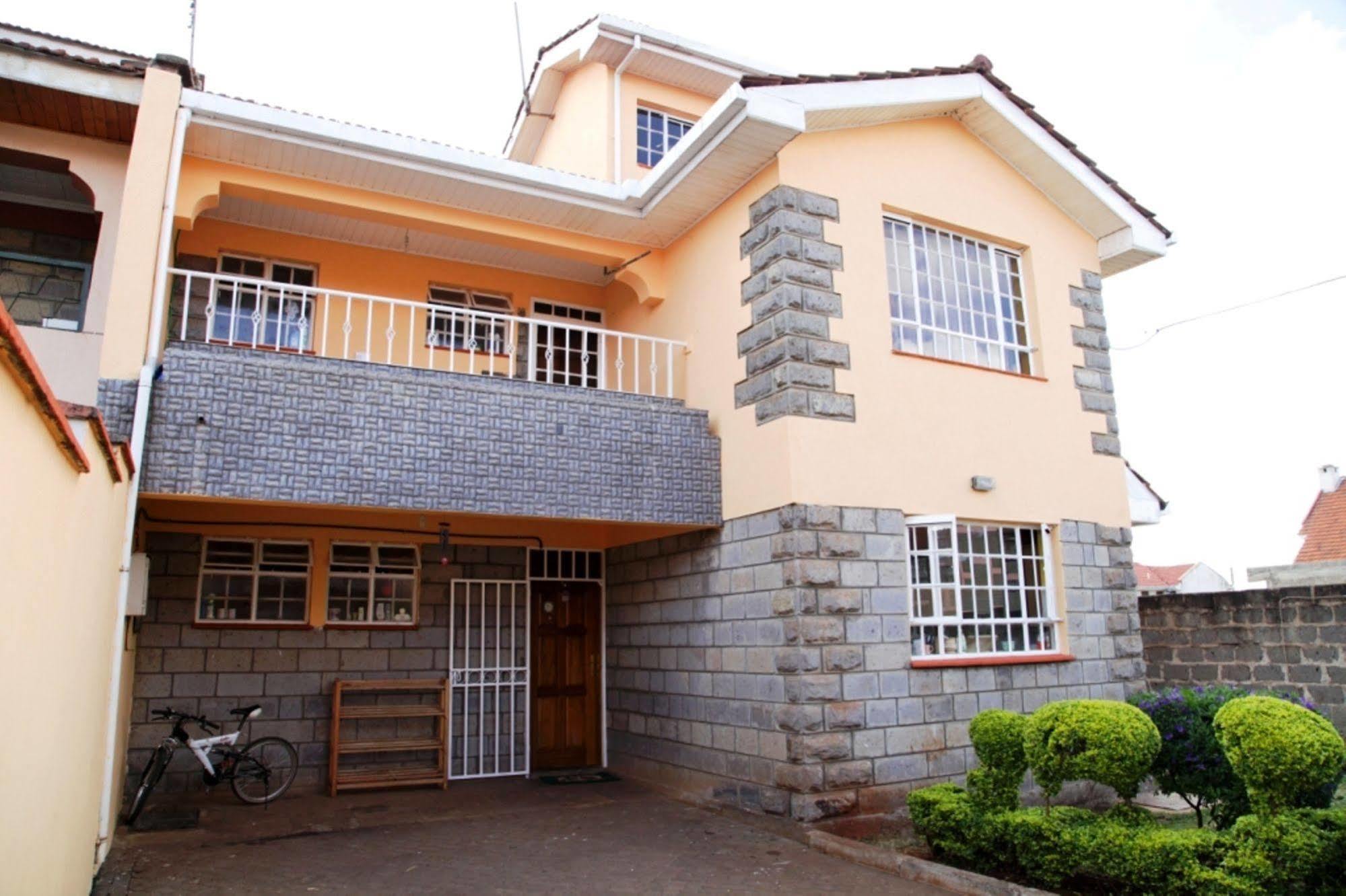 Mdawida Homestay Nairobi Buitenkant foto